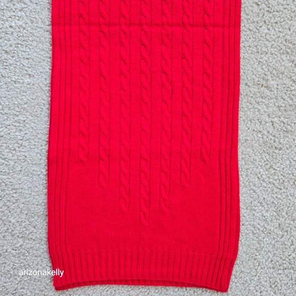 Red Cashmere Cable Knit Scarf - Picture 3 of 8